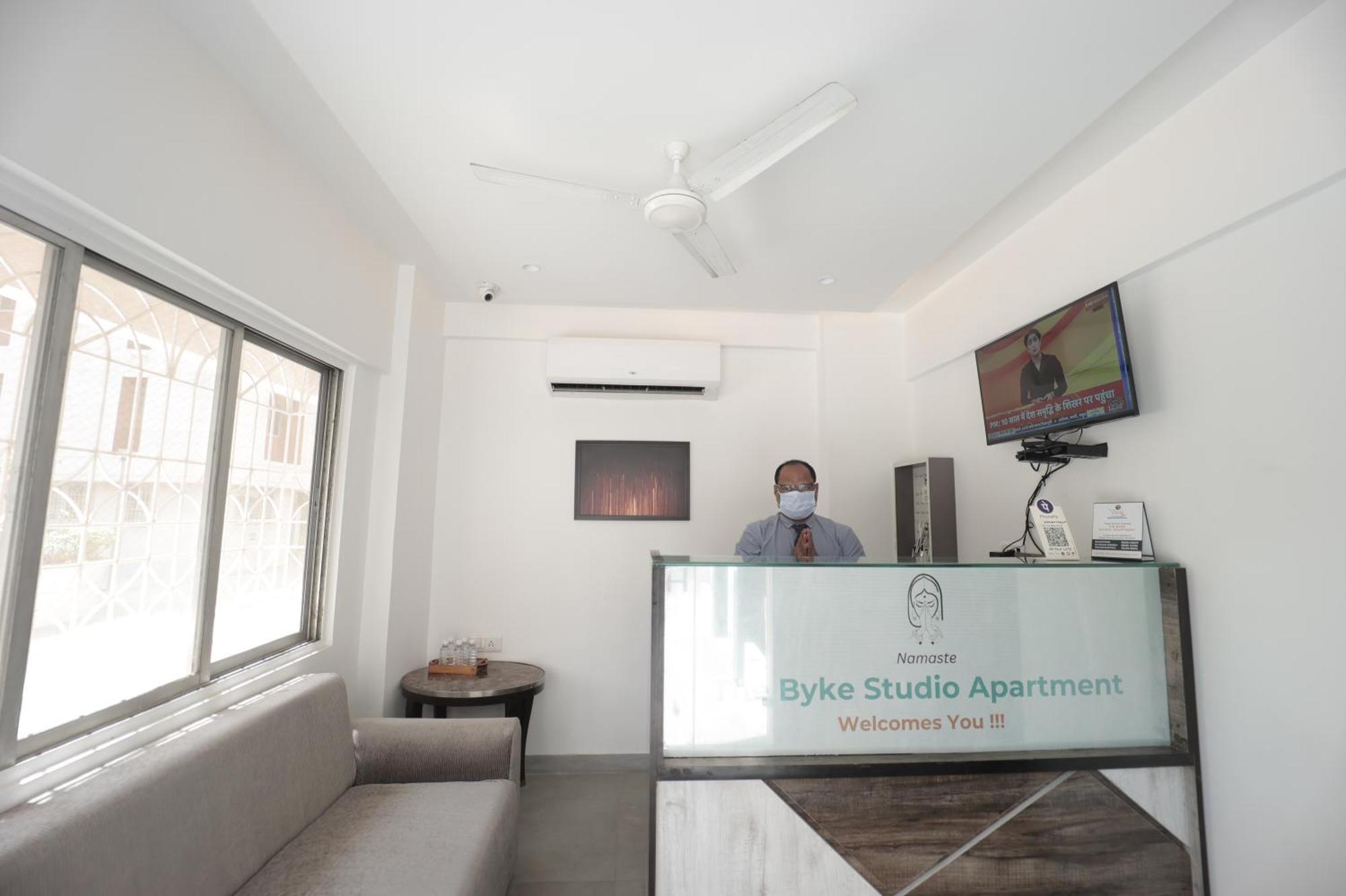 The Byke Studio Pure Veg Apartment, Thane Exterior photo